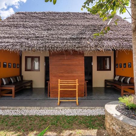 Villa Umah Ilu Island Retreat Penida à Toyapakeh Extérieur photo
